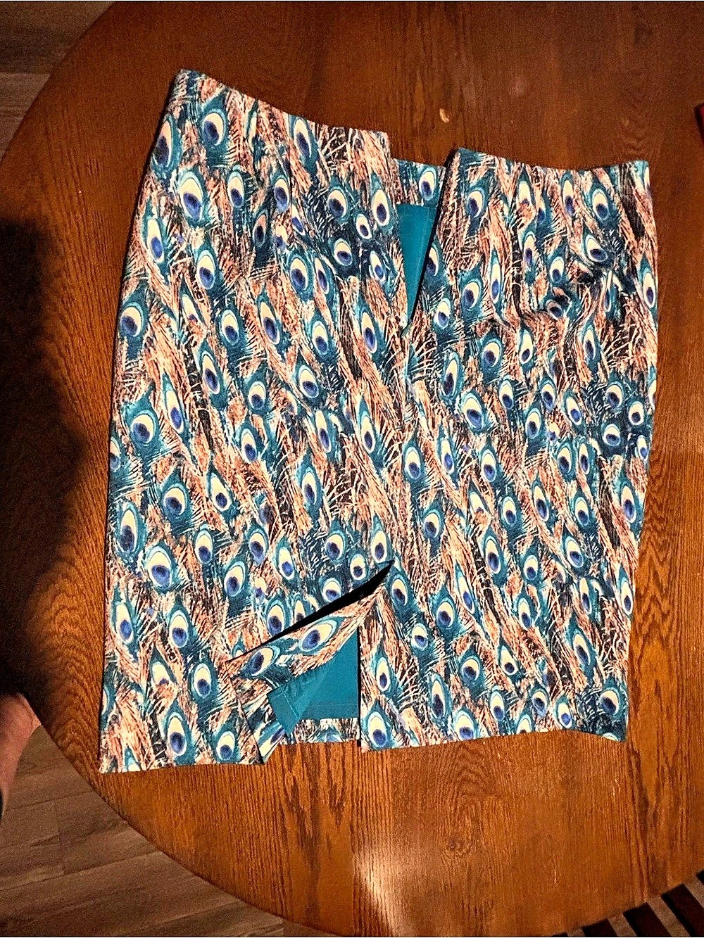 Talbots Peacock Feather Print Pencil Skirt 12P - Picture 3 of 7